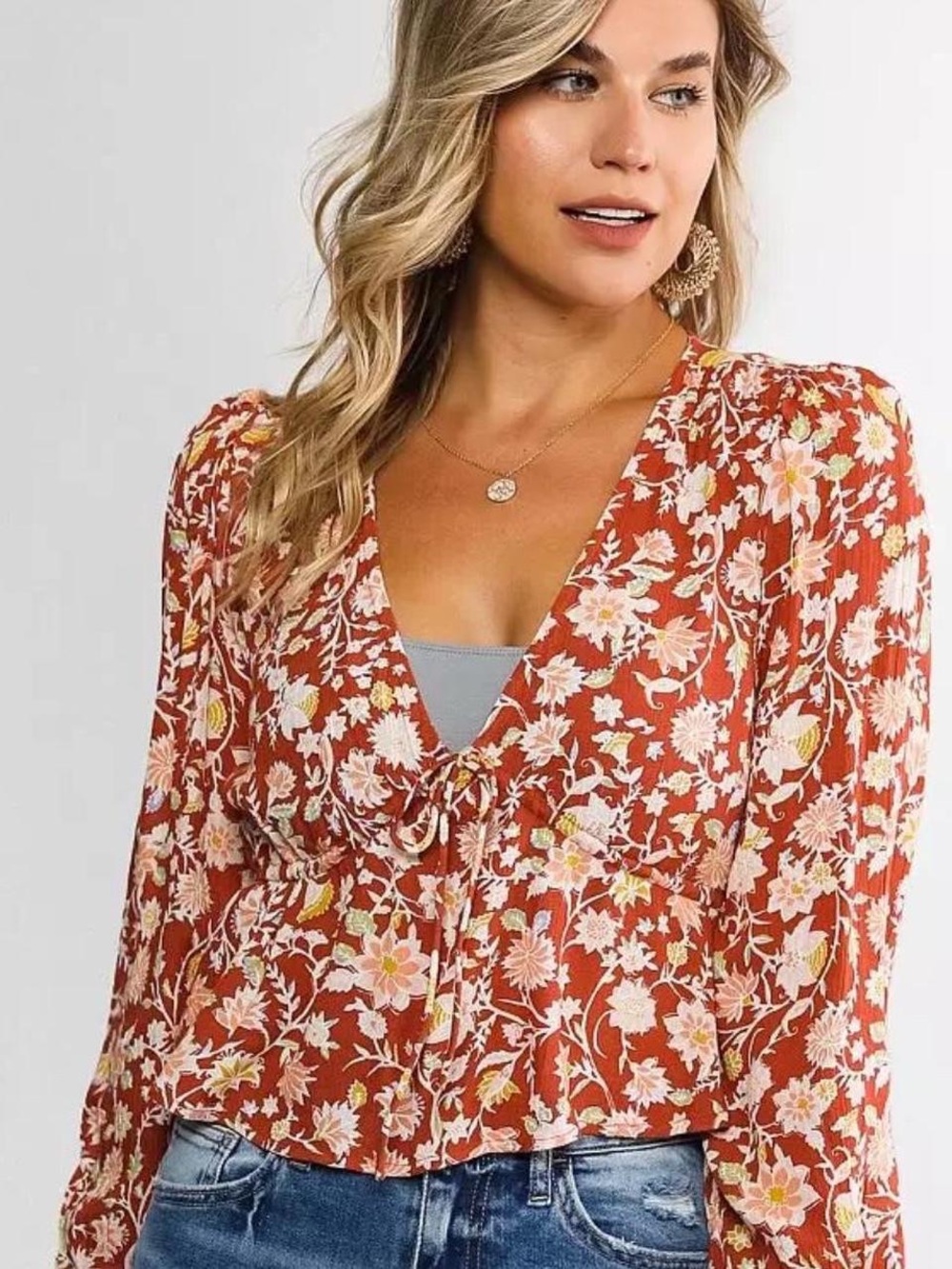 Billabong “Time Goes By” Floral Long Sleeve Crop Top Sz Medium Boho Festival